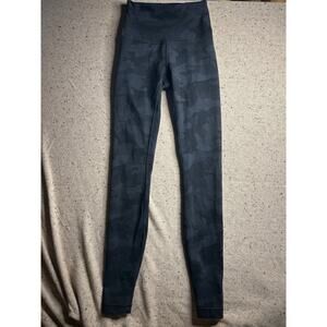 Lululemon Wunder Under Leggings 28” Black Camo Size 2